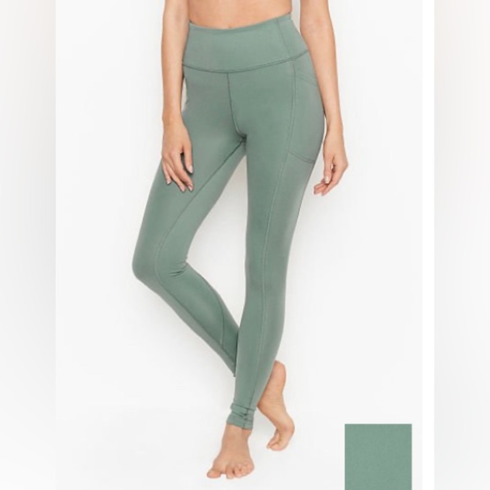 Victoria’s Secret - High Waist 27 in Incredible Essential Leggings  - Size 4 NWT